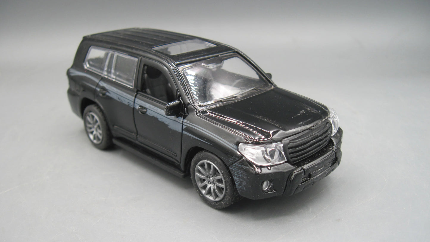 Tian Du   Toyota Inspiration: Land Cruiser  Black Replica