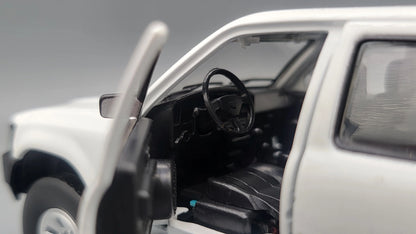 Toyota Hilux  White