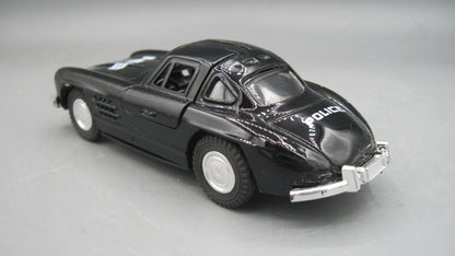 XU LI   Mercedes Benz 300 SL  Black