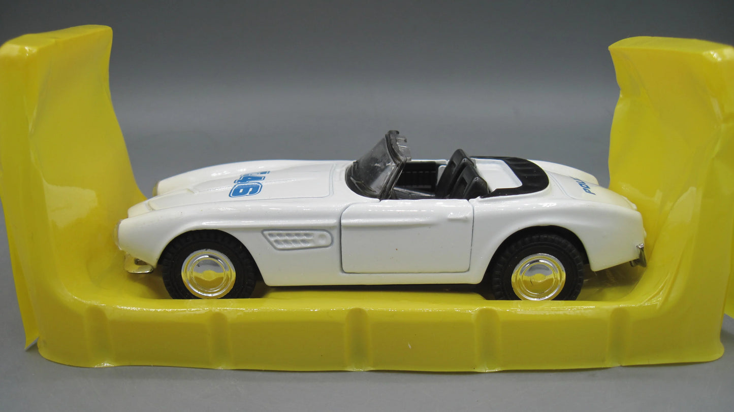 XU LI   BMW 507 Convertible  White
