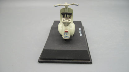 New-Ray   Vespa 125 U 1953 Grey