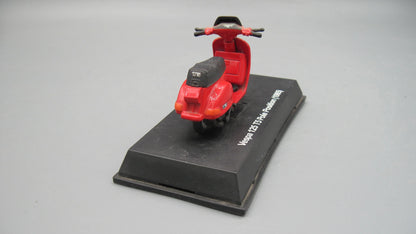 New-Ray   Vespa 125 T5 Pole Position 1985 Red