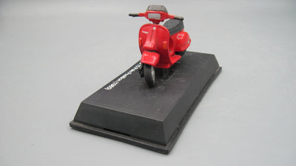 New-Ray   Vespa 125 T5 Pole Position 1985 Red