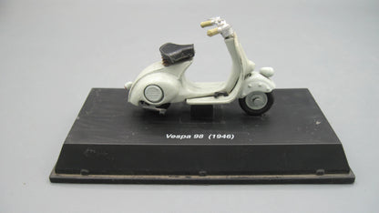 New-Ray   Vespa 98 1946 White