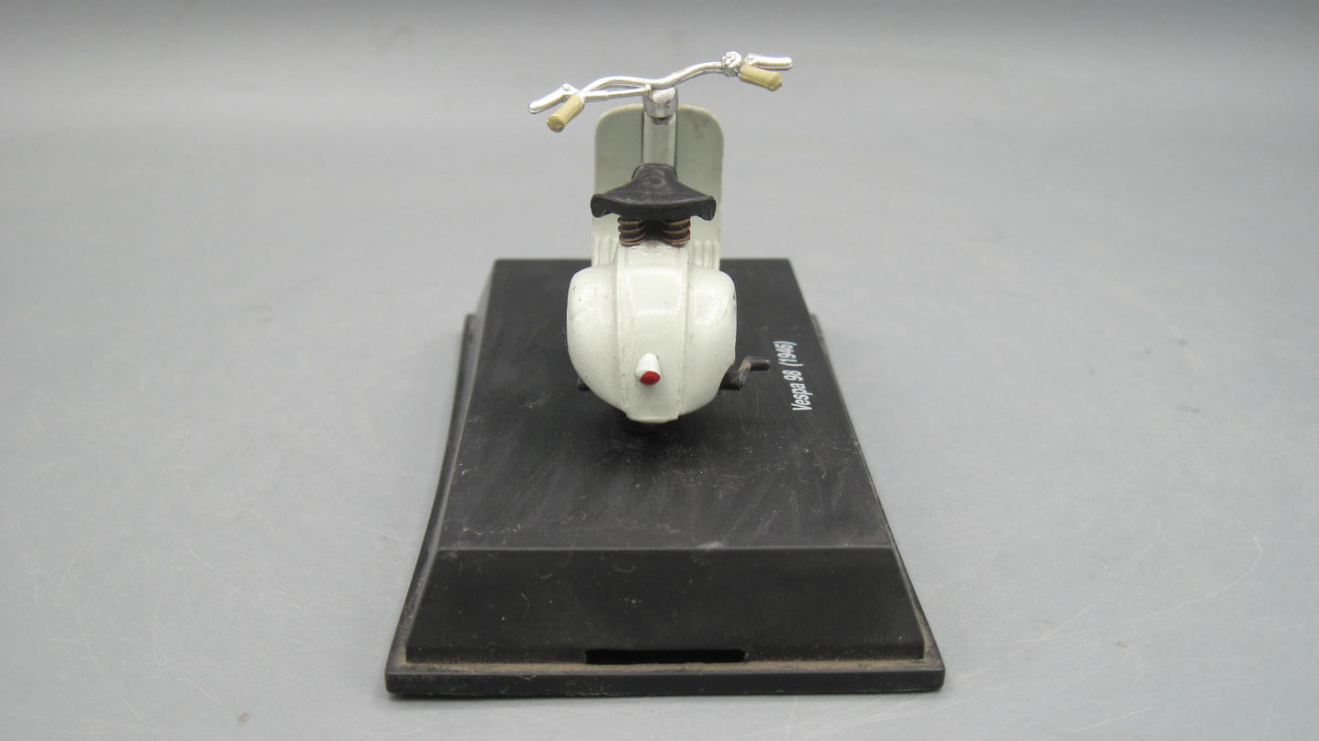 New-Ray   Vespa 98 1946 White