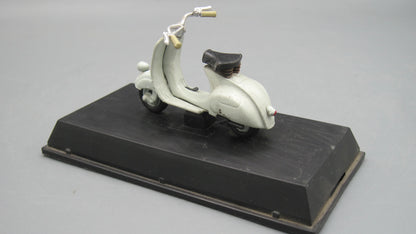 New-Ray   Vespa 98 1946 White