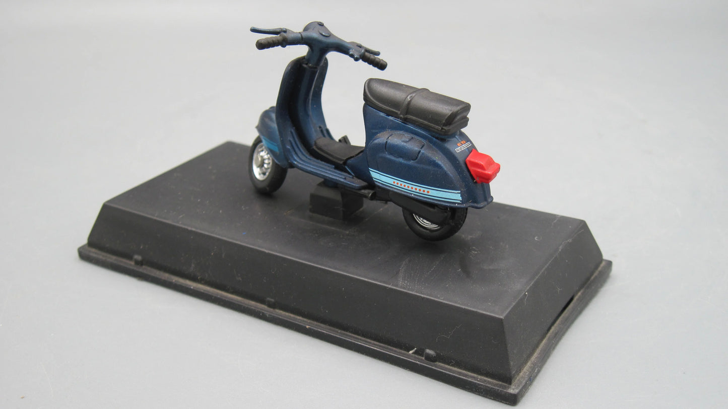New-Ray   Vespa 125 ET3 1976 Blue