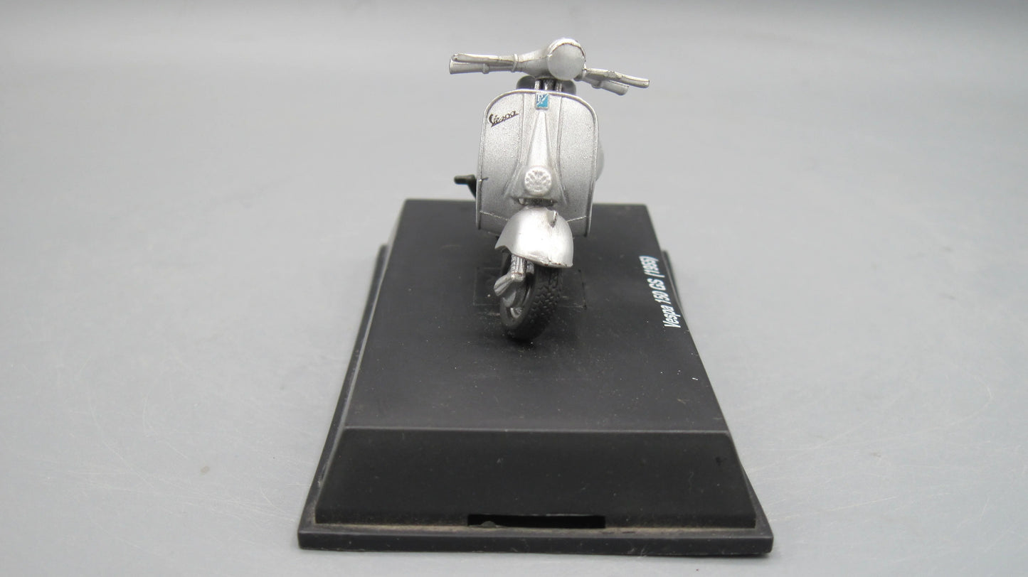 New-Ray   Vespa 150 GS 1955 Silver