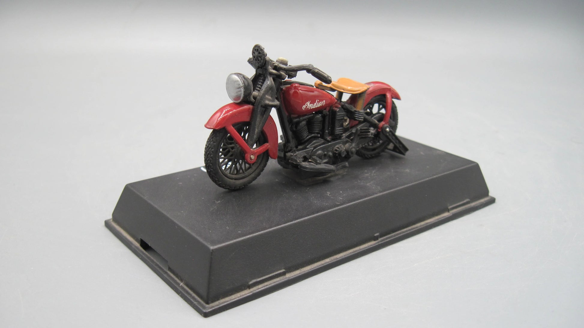 New-Ray   Indian Junior Scout 1937 Maroon