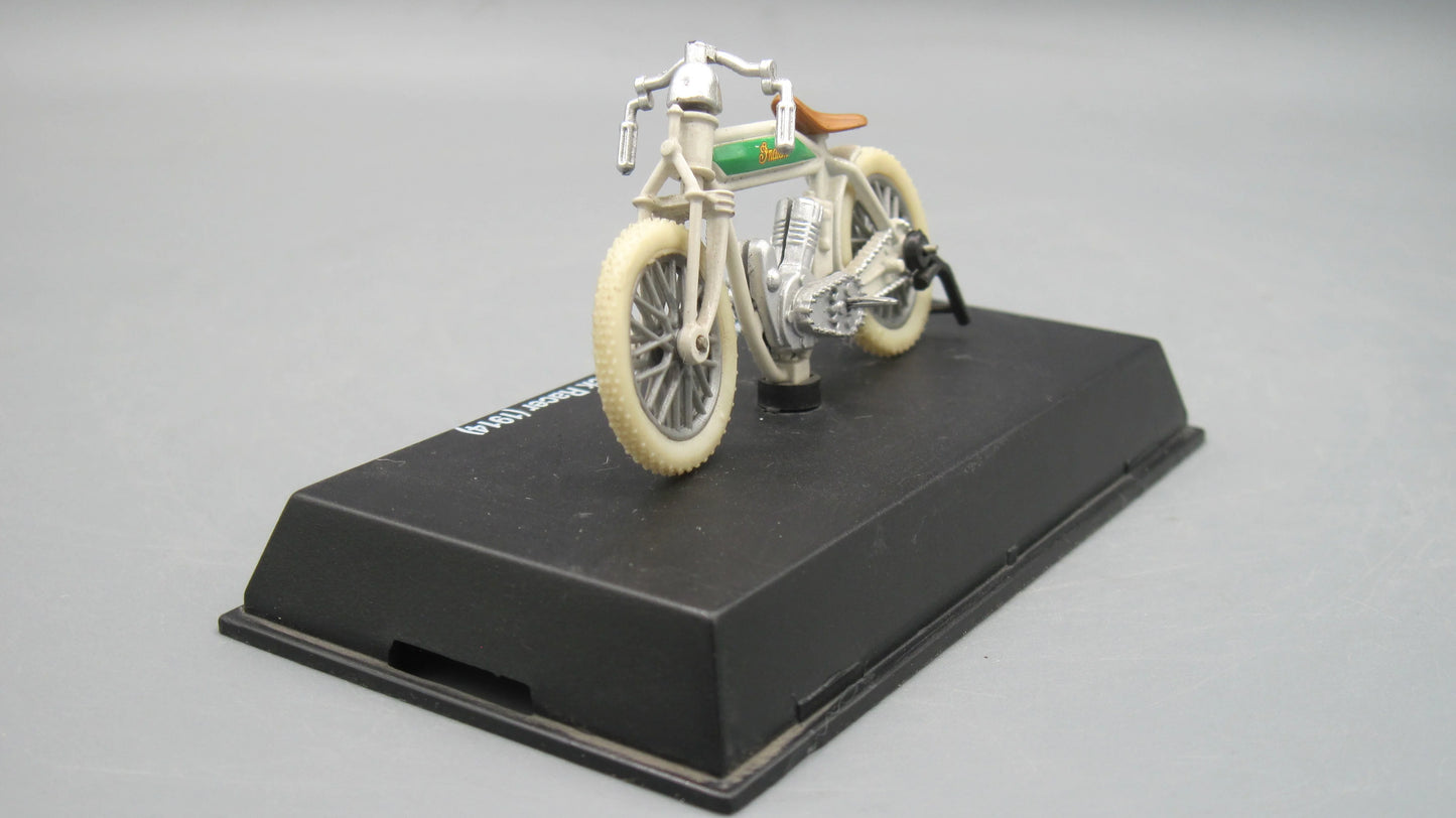 New-Ray   Indian Single Board-Track Racer 1914 Off white