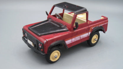 Britains   Land Rover 9650  Red