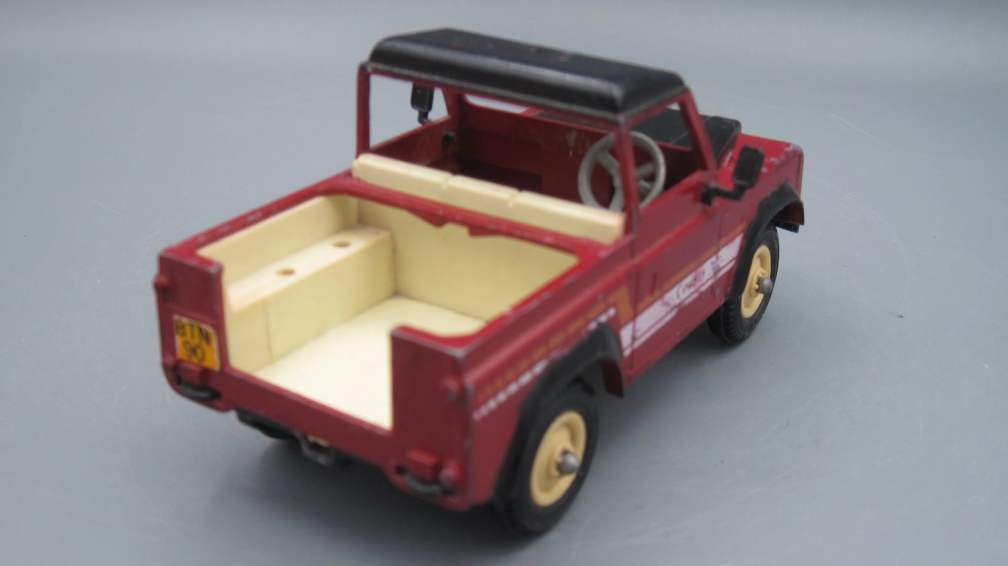 Britains   Land Rover 9650  Red