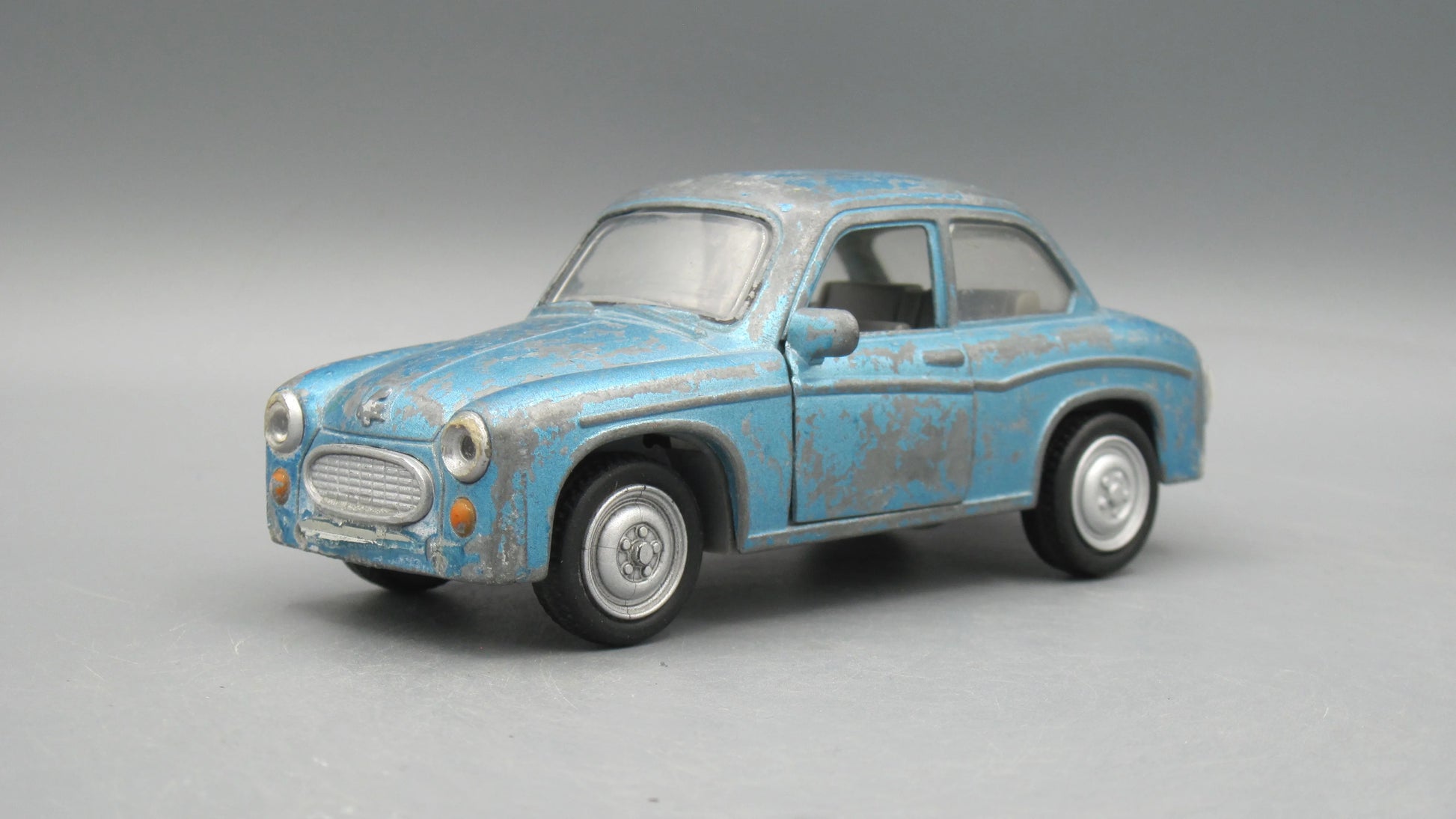 FSM Syrena 105L  Blue