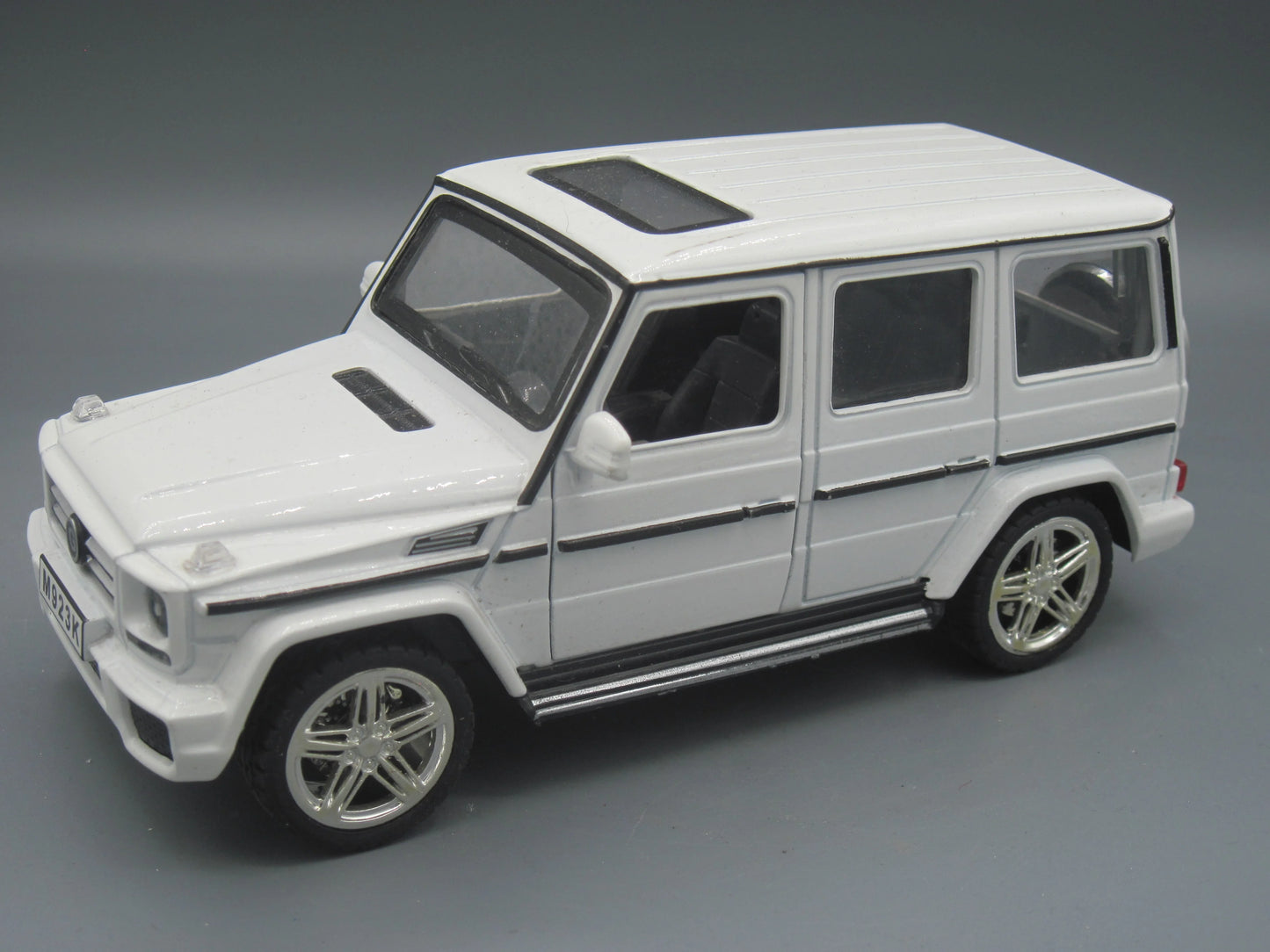 China   Mercedes-Benz G63 AMG SUV  White