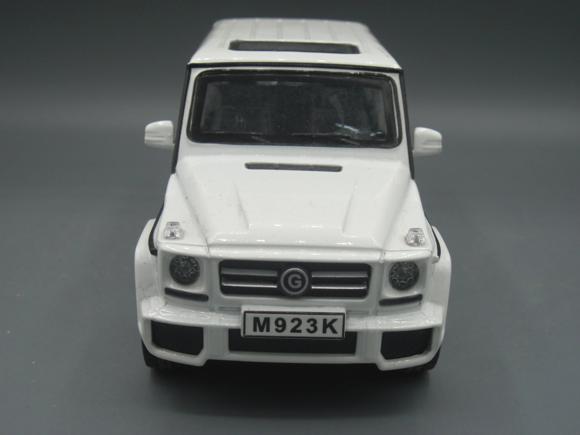 China   Mercedes-Benz G63 AMG SUV  White