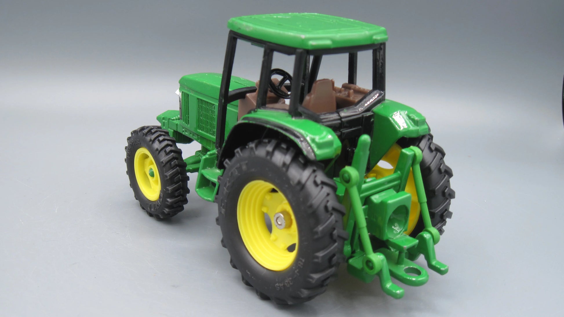 ERTL   John Deere 6410 Tractor  Green