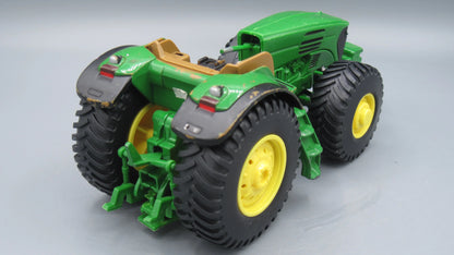 ERTL   John Deere 7920 Tractor  Green