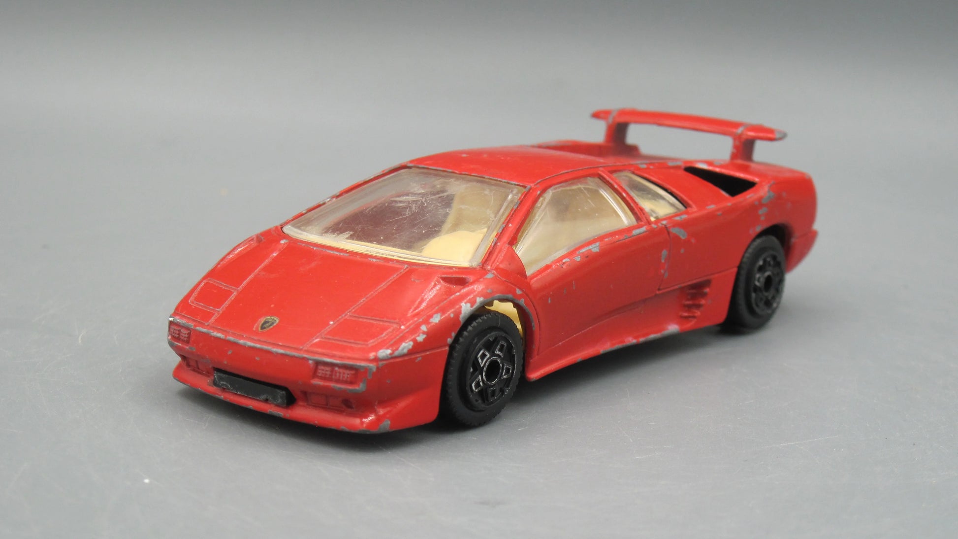 Bburago   Lamborghini Diablo  Red
