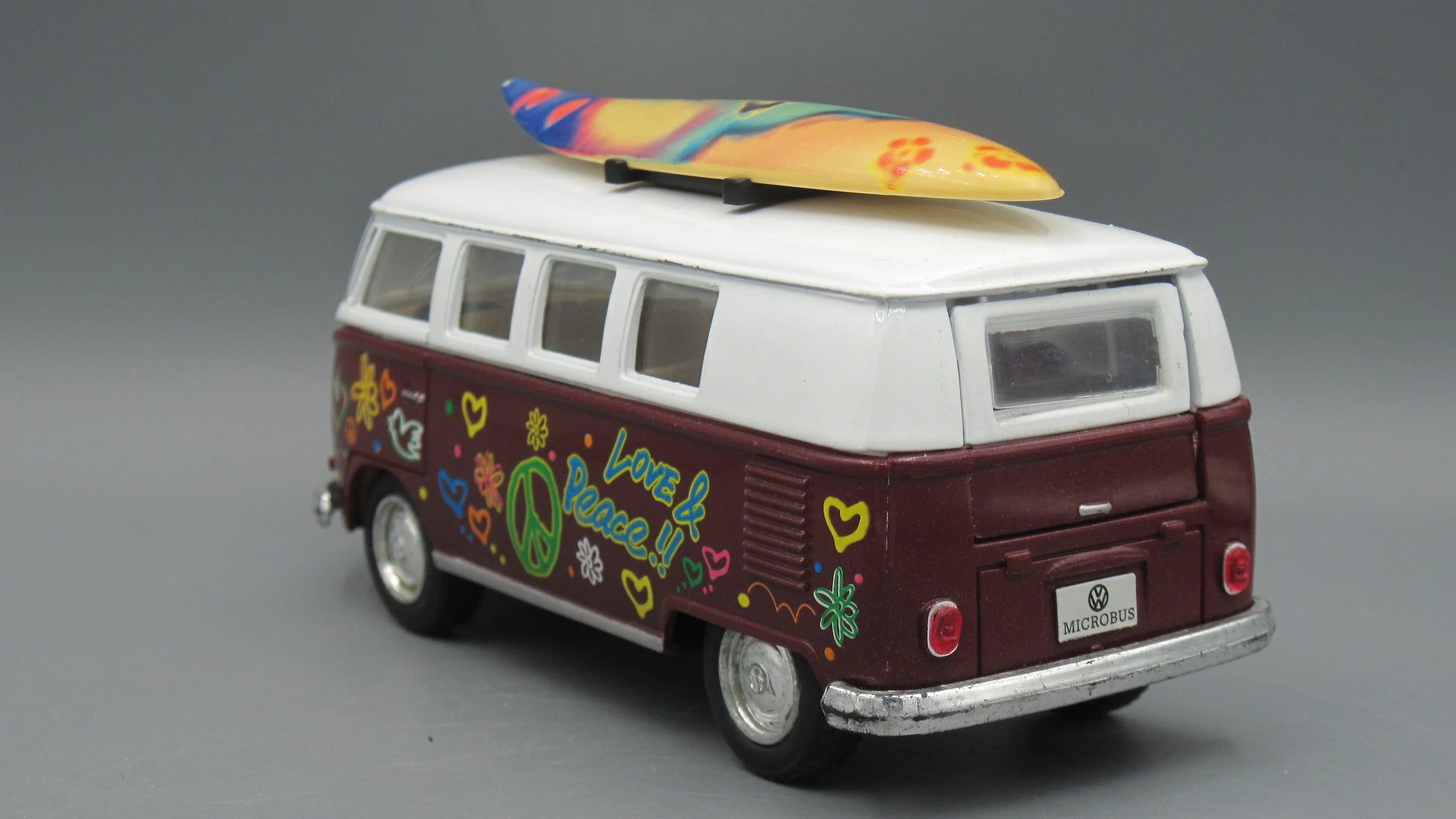 Kinsmart   VolksWagen Classical Bus 1962 White&Brown