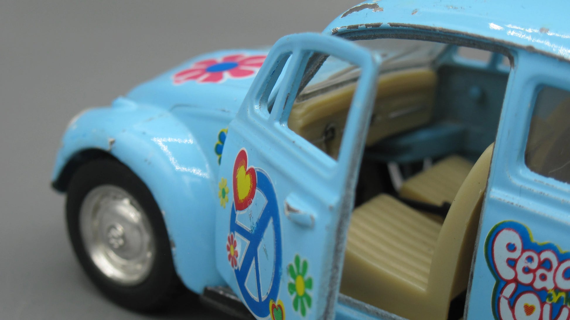 Kinsmart   VolksWagen Classical Beetle 1967 Sky blue
