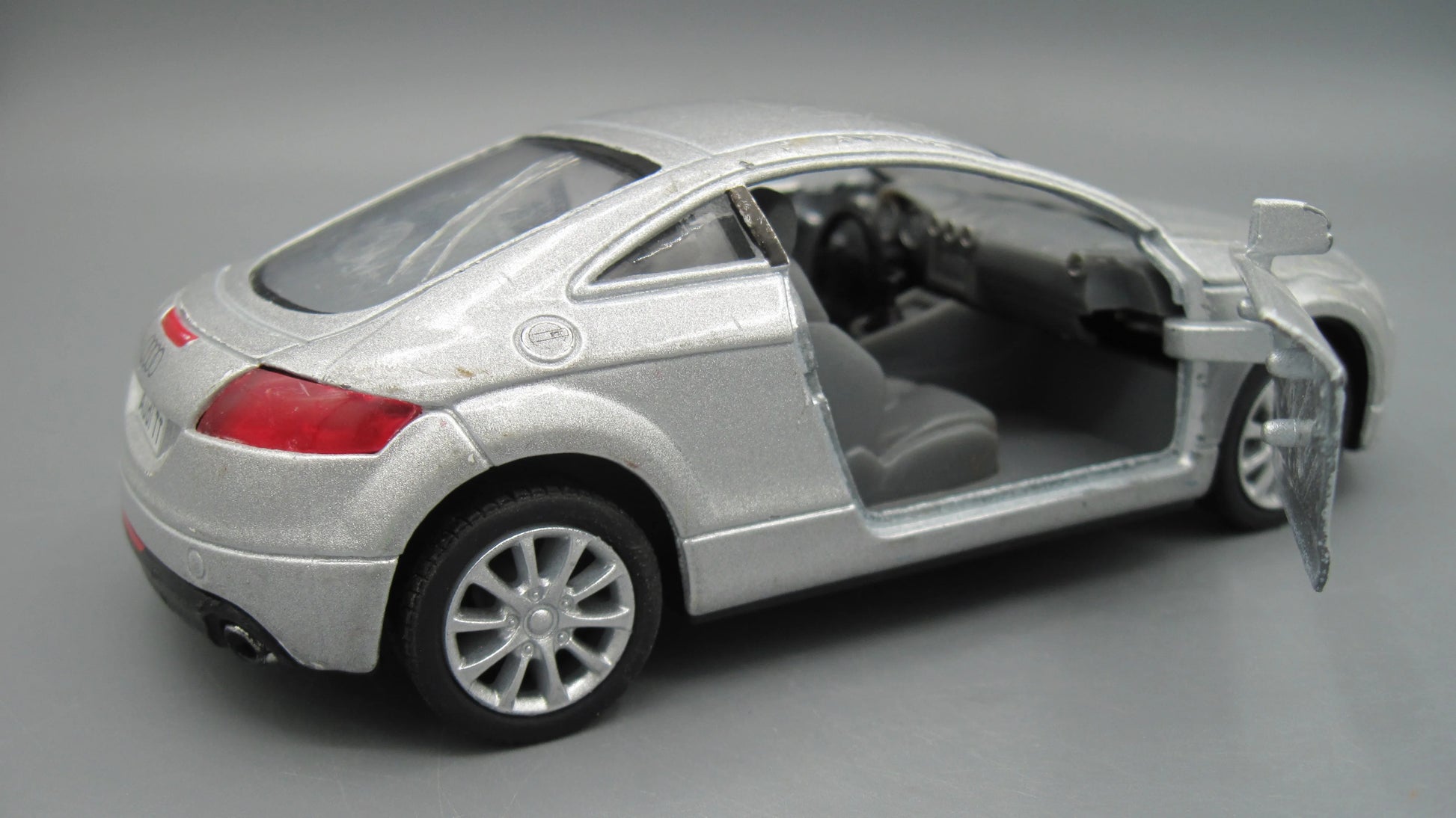 Kinsmart   Audi  TT Coupe 2008 Silver