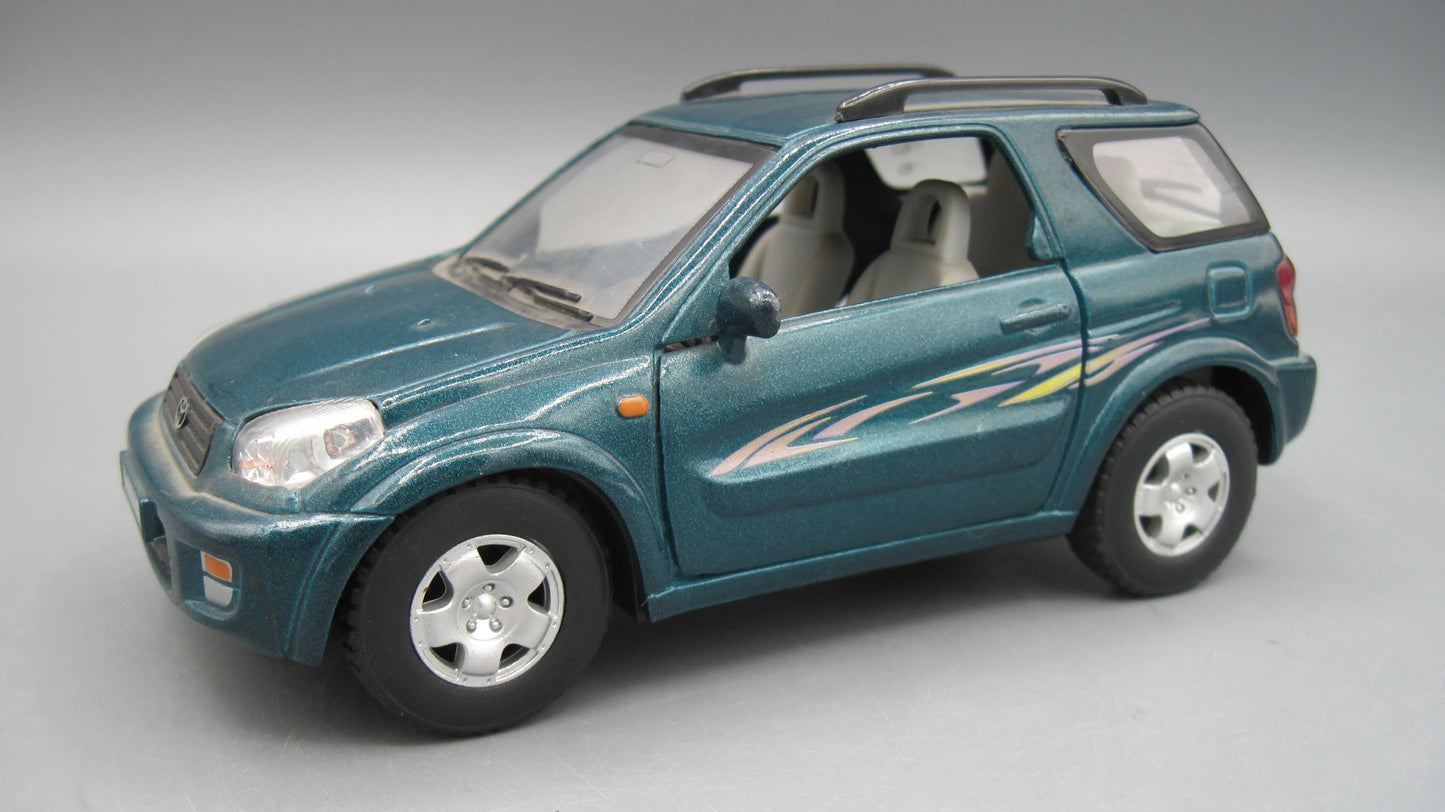 Kinsmart   Toyota RAV4  Green