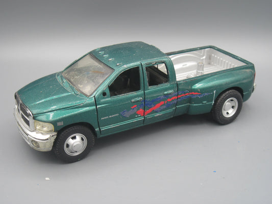 New-Ray   Dodge Ram 3850 2004 Green
