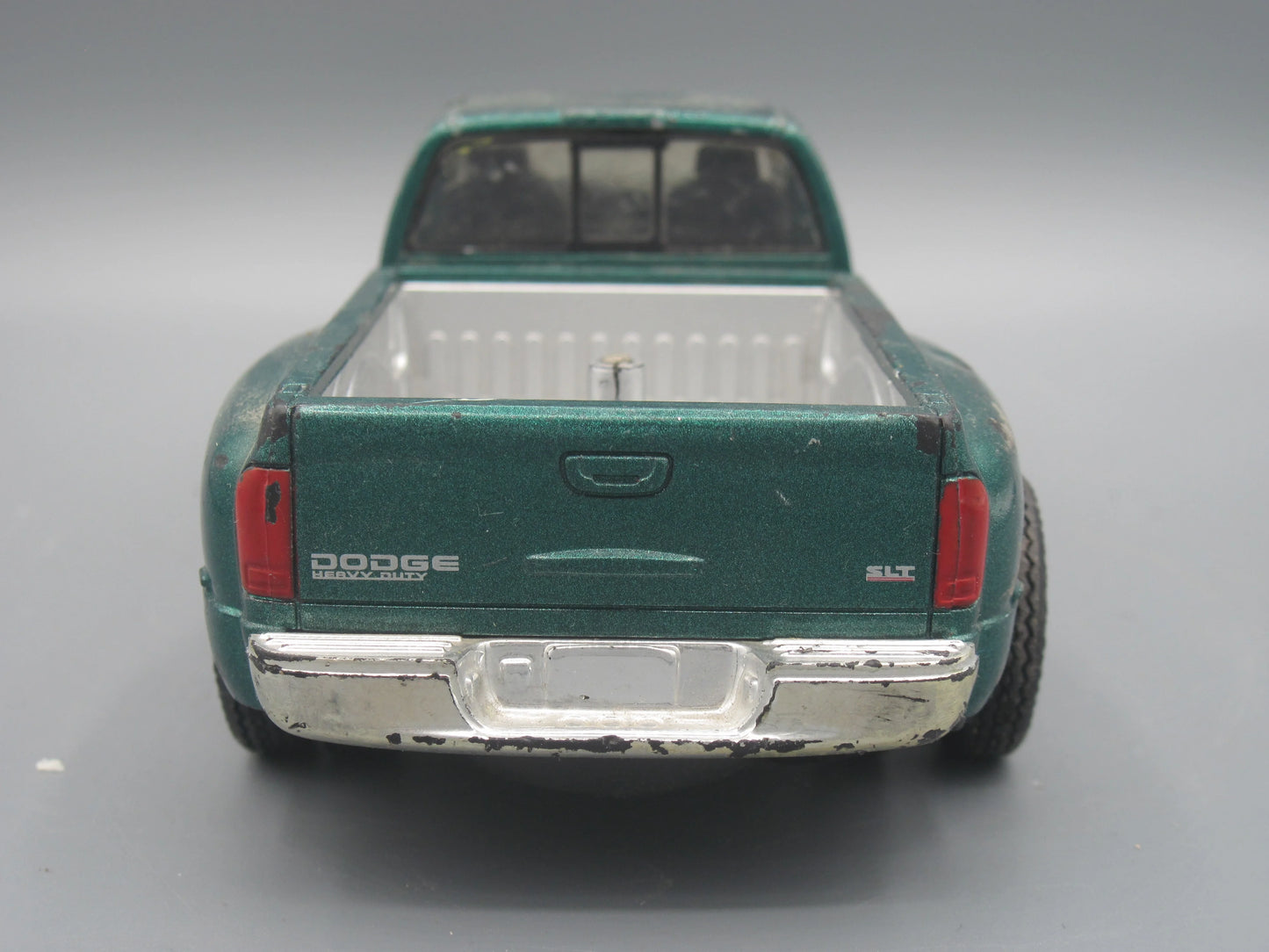 New-Ray   Dodge Ram 3850 2004 Green