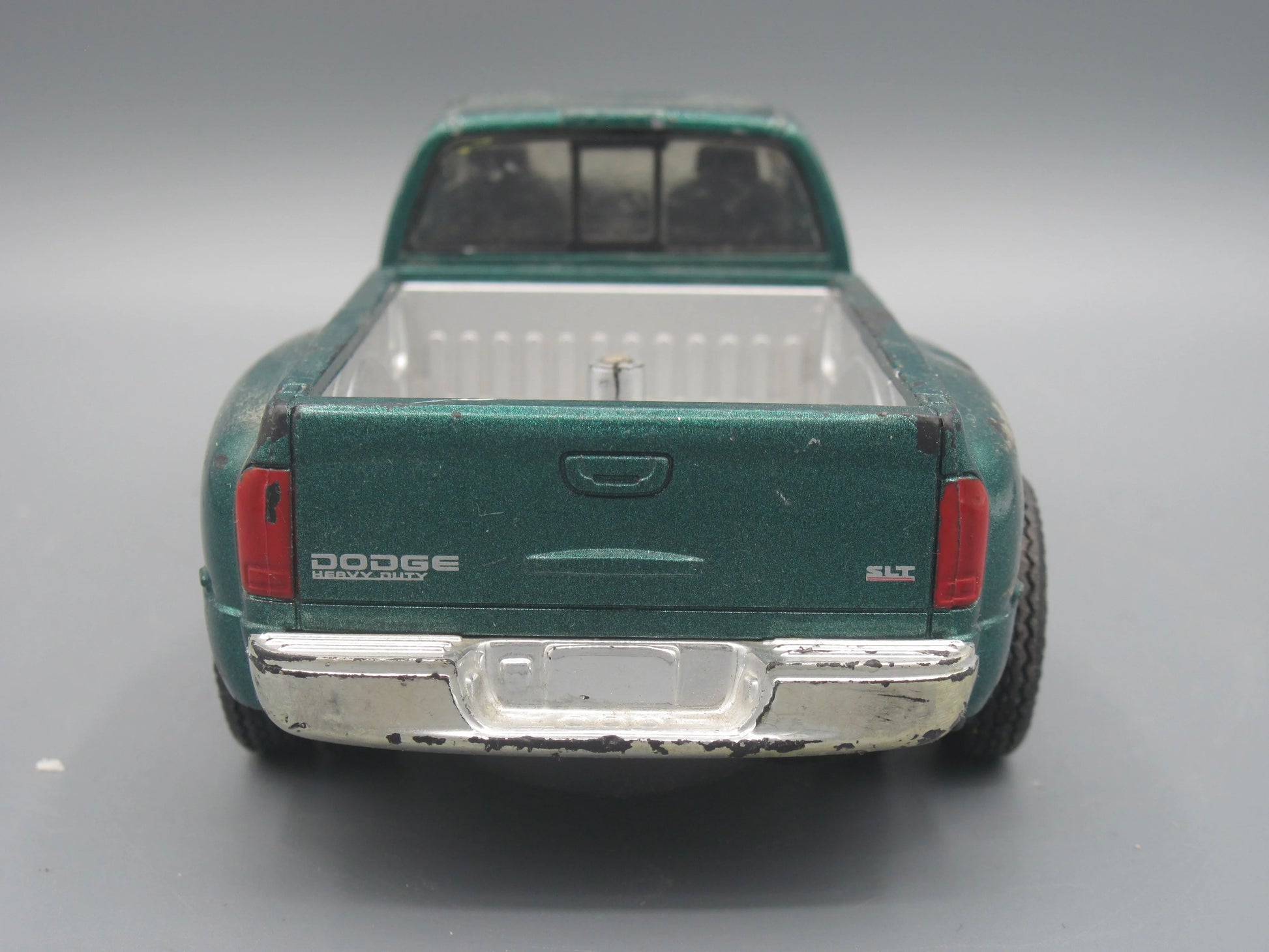 New-Ray   Dodge Ram 3850 2004 Green