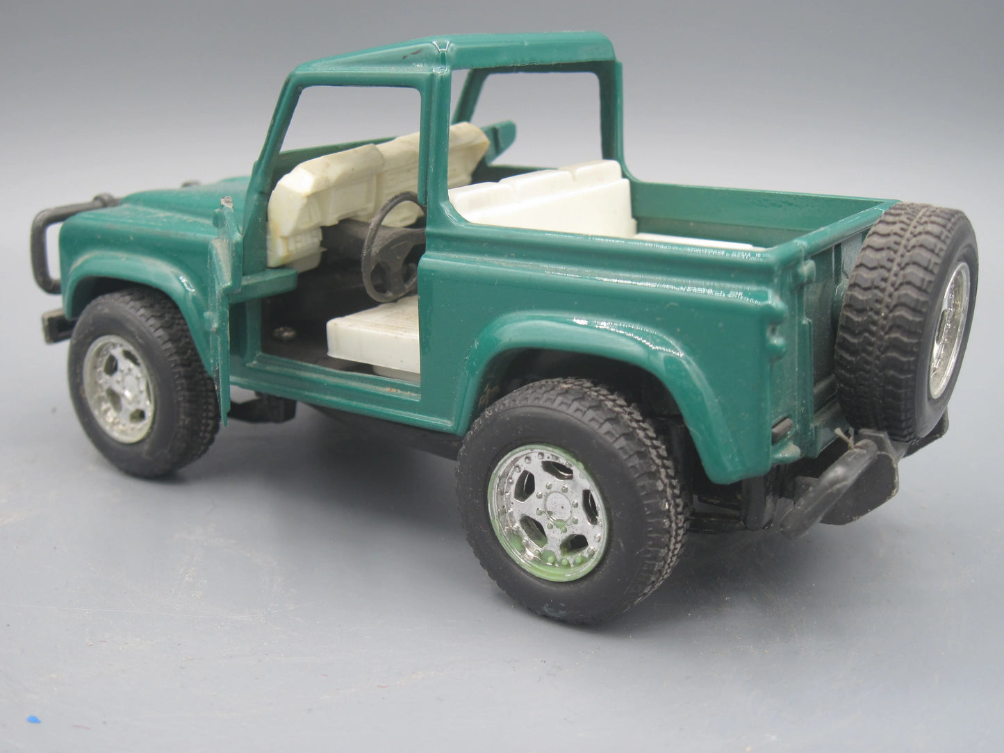 Newray   Land Rover Station Wagon 1995 Green