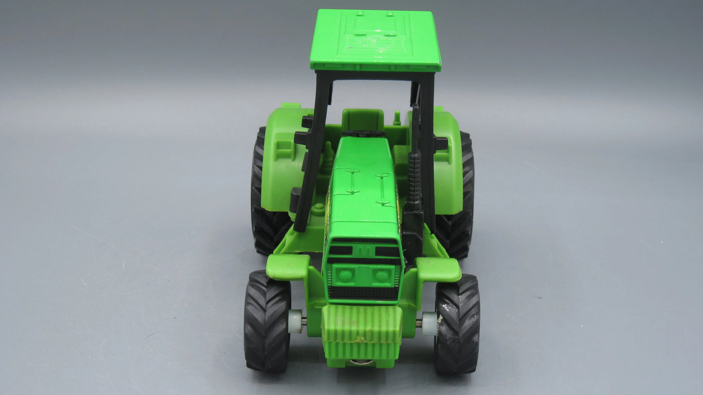 New-Ray    Farm Motor Tractor  Green