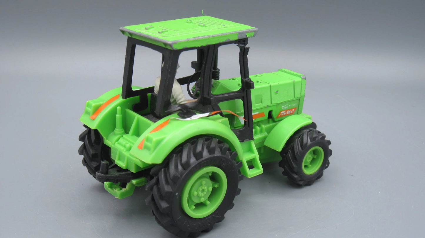 New-Ray    N-0450 Farm Motor Tractor  Green