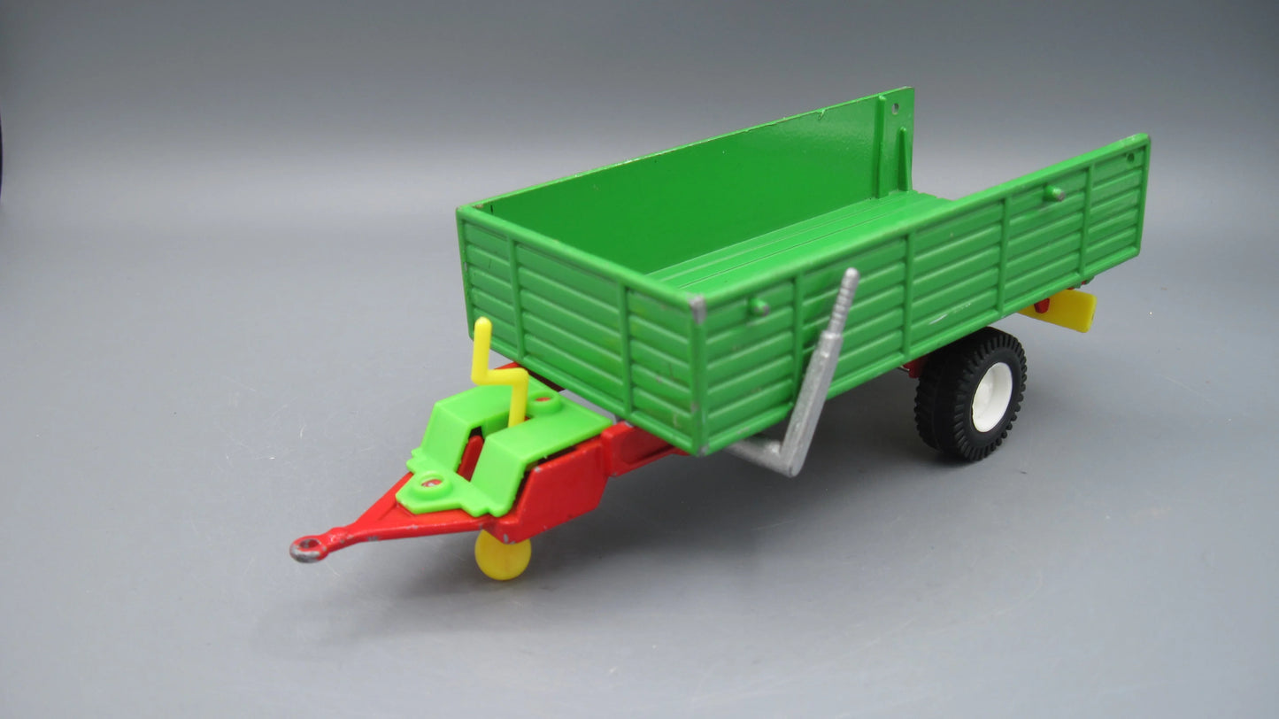 Siku    Farm Tractor Trailer  Green