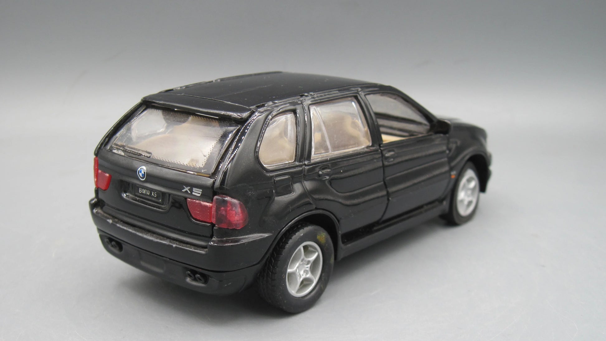 SunnySide   BMW X5 1999 Black