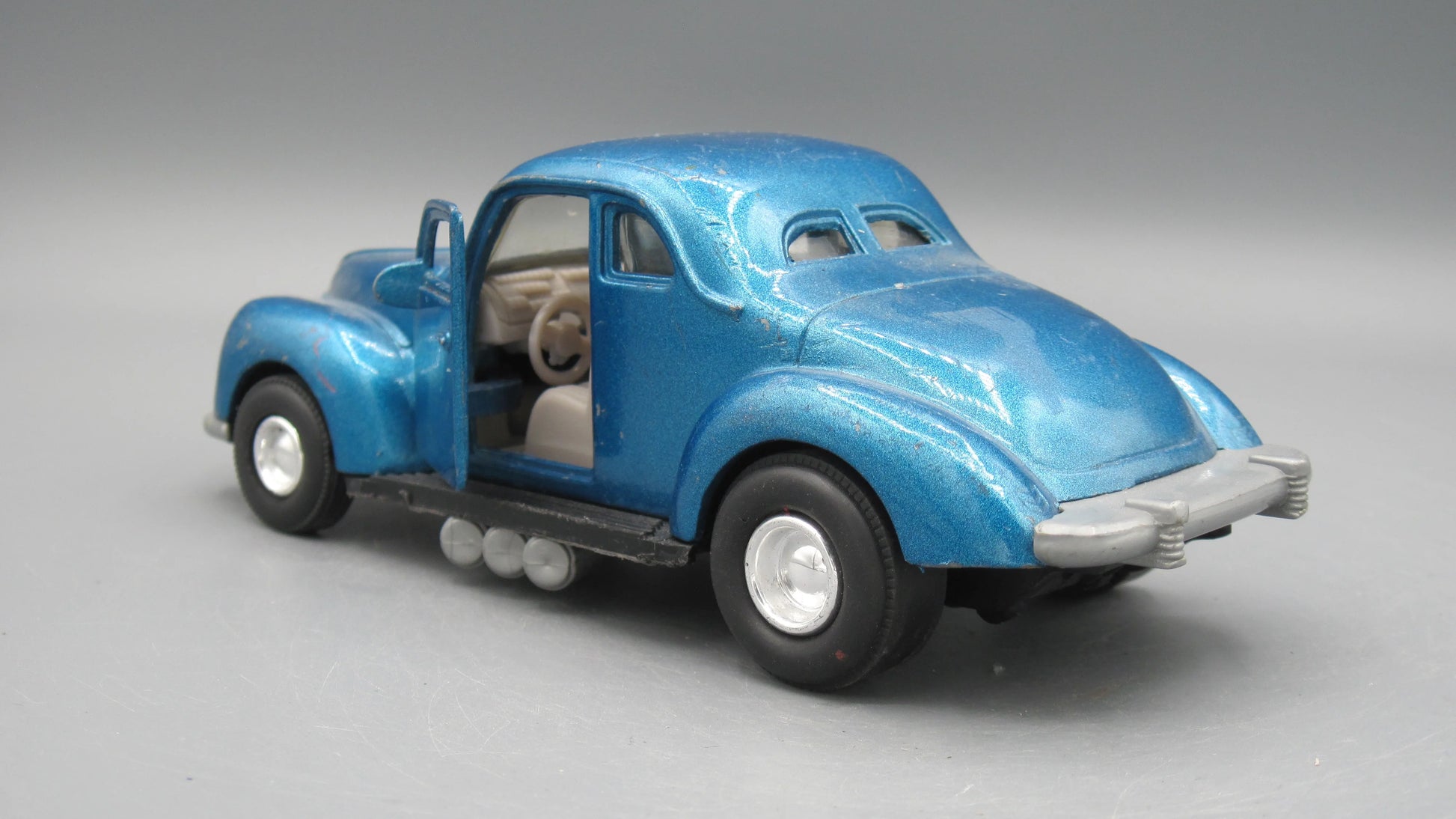 Tootsie Toy   Ford Coupe 1940 Blue