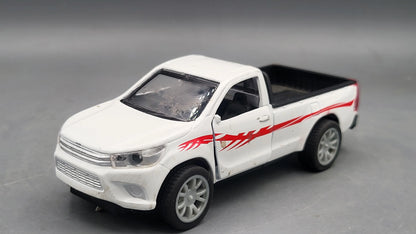 Toyota Inspiration: Hilux  White Replica