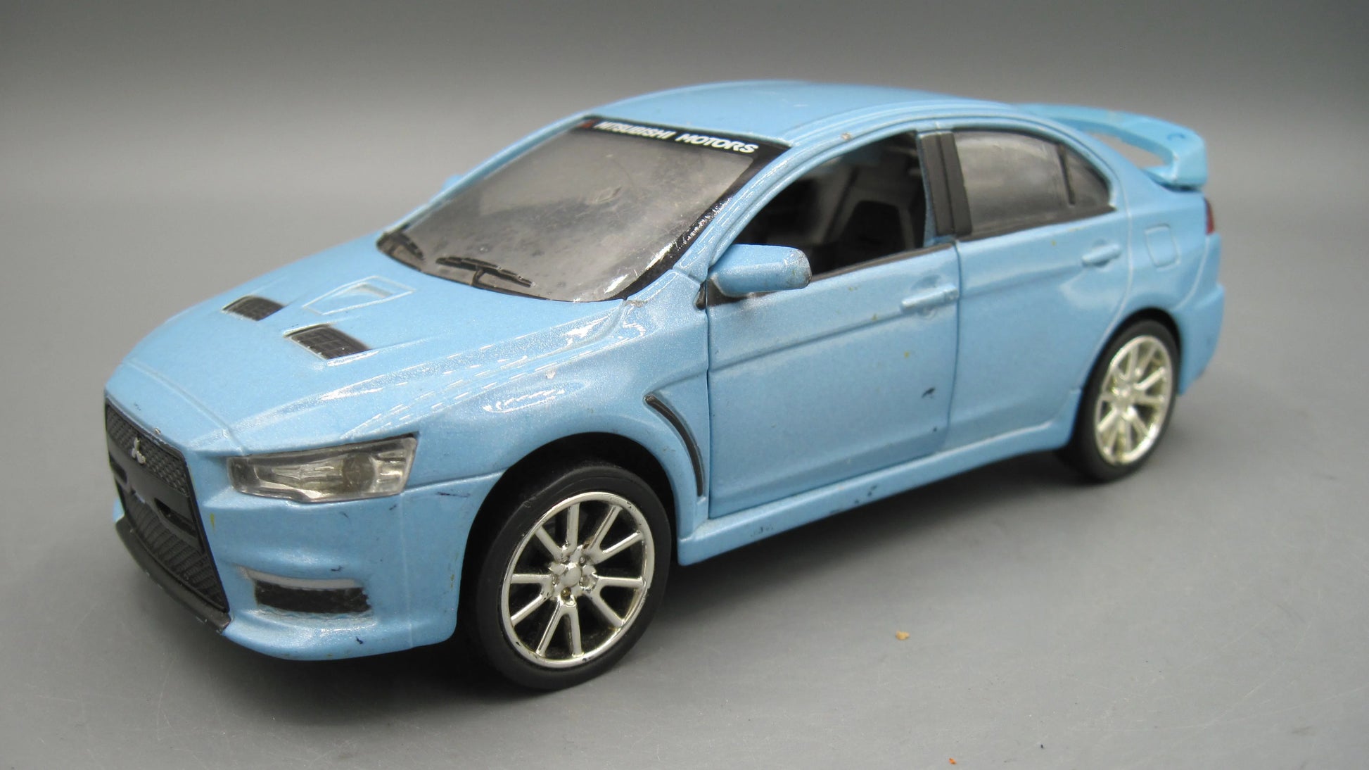Uni Fortune   Mitsubishi Lancer Evolution X  Blue