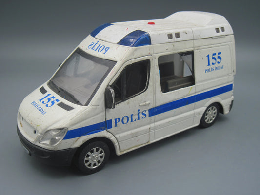 UNI   Mercedes-Benz Sprinter  White