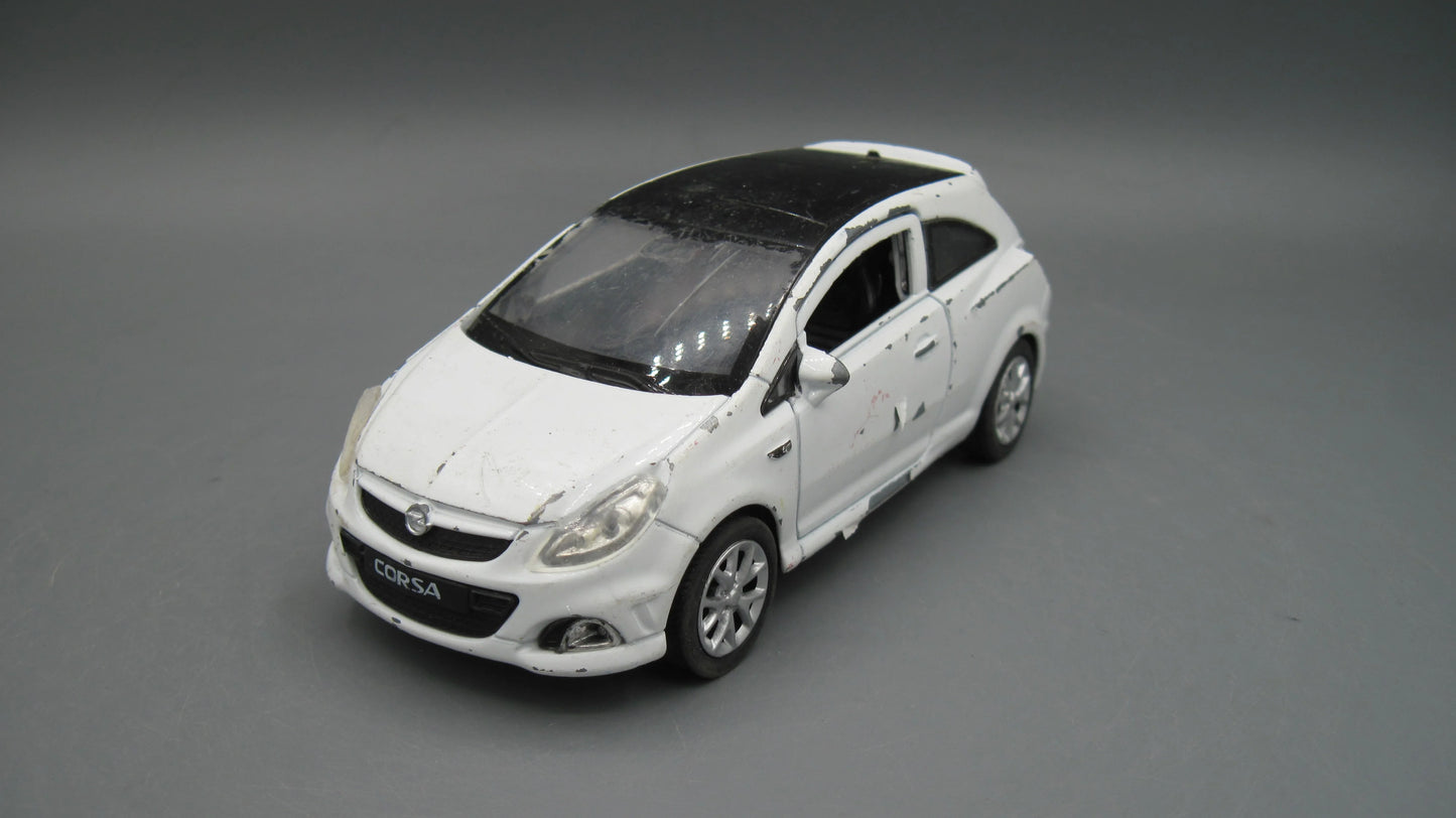 Welly   Opel Corsa OPC  White & Black