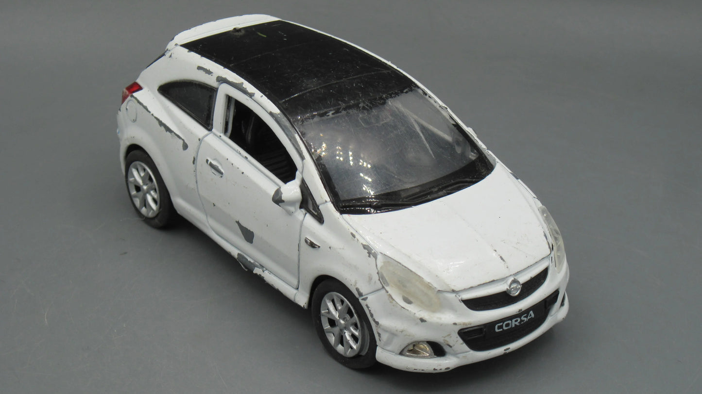 Welly   Opel Corsa OPC  White & Black
