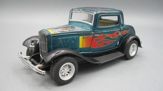 Kinsmart   Ford 3-Window Coupe 1932 Green