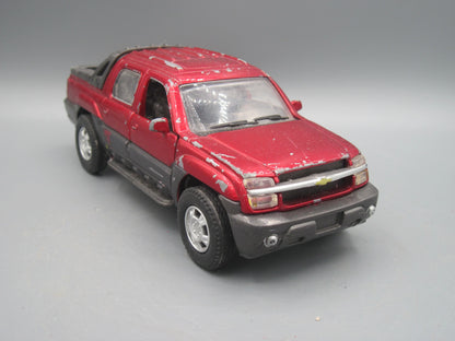 New-Ray   Chevrolet Avalanche 2002 Red
