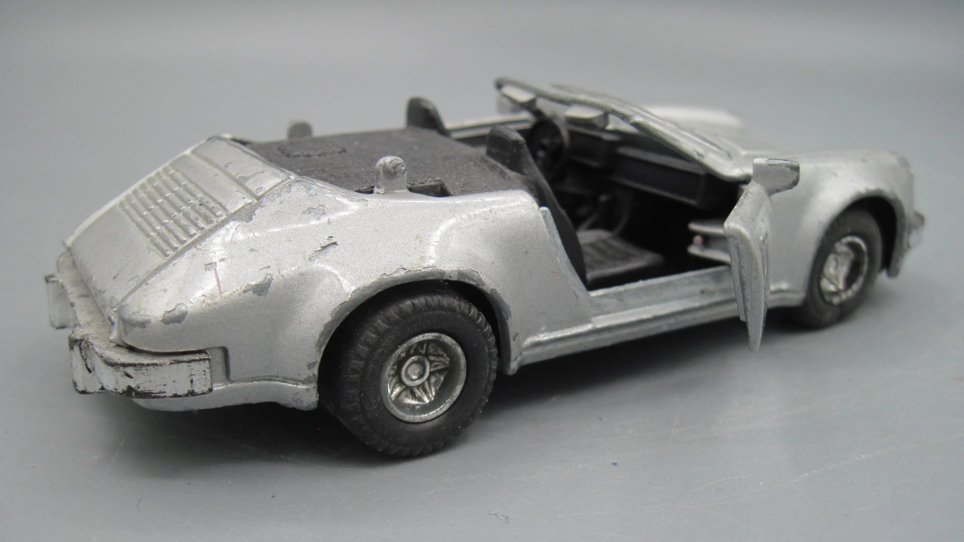 Unbranded   Porsche 911  Silver