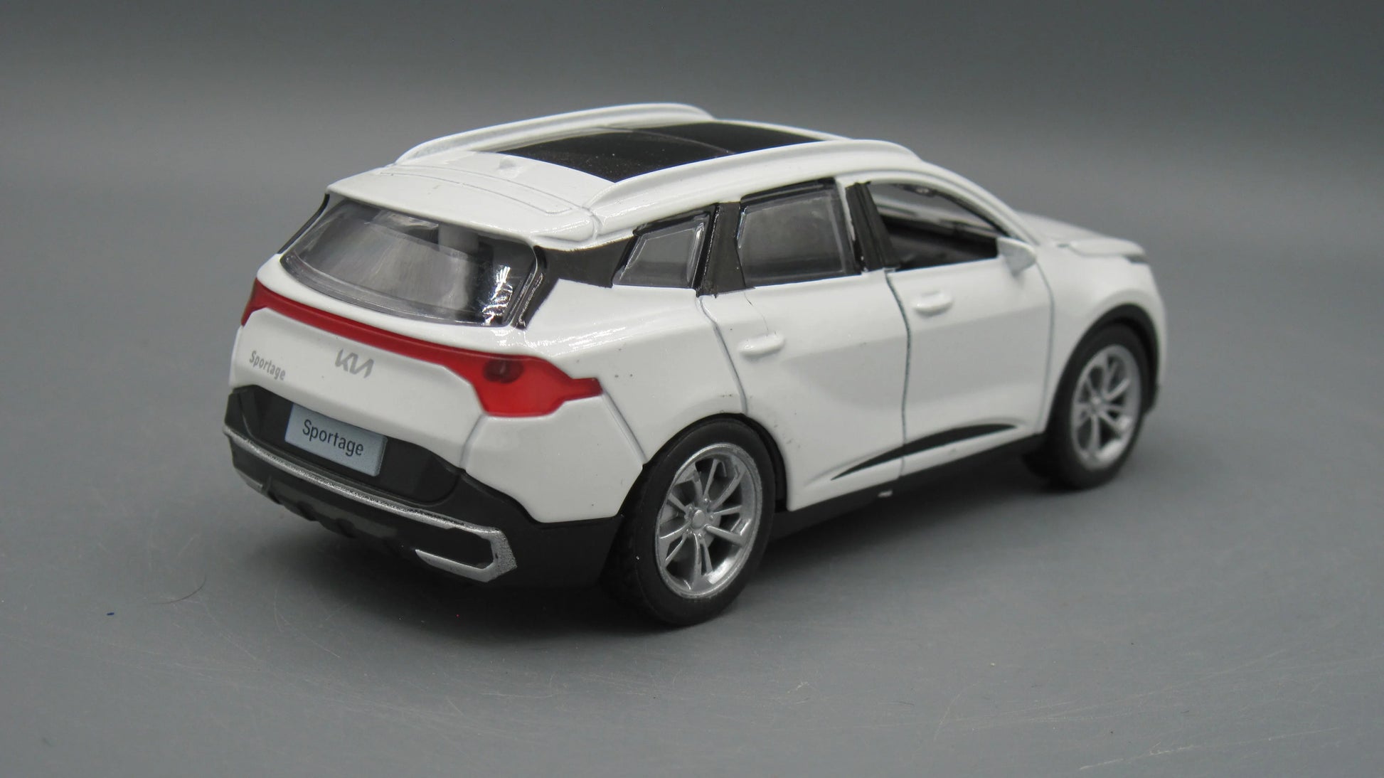 Hyundai Tucson  White