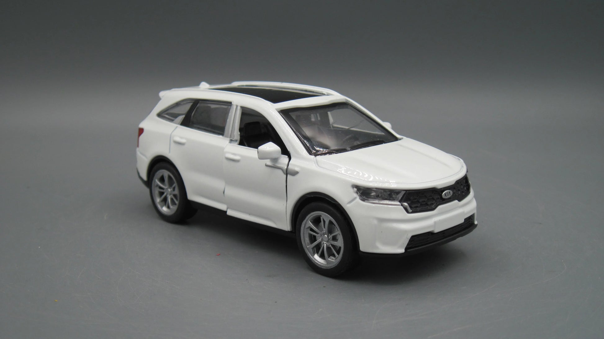 Kia Sorento  White