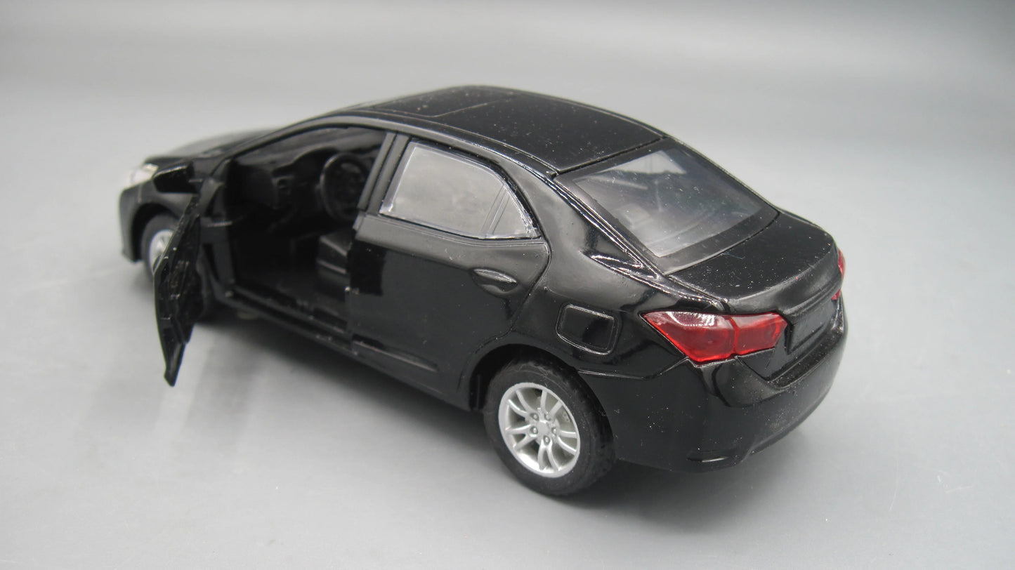 Hengteng Toys   Toyota Corolla (Replica) 2015 Black