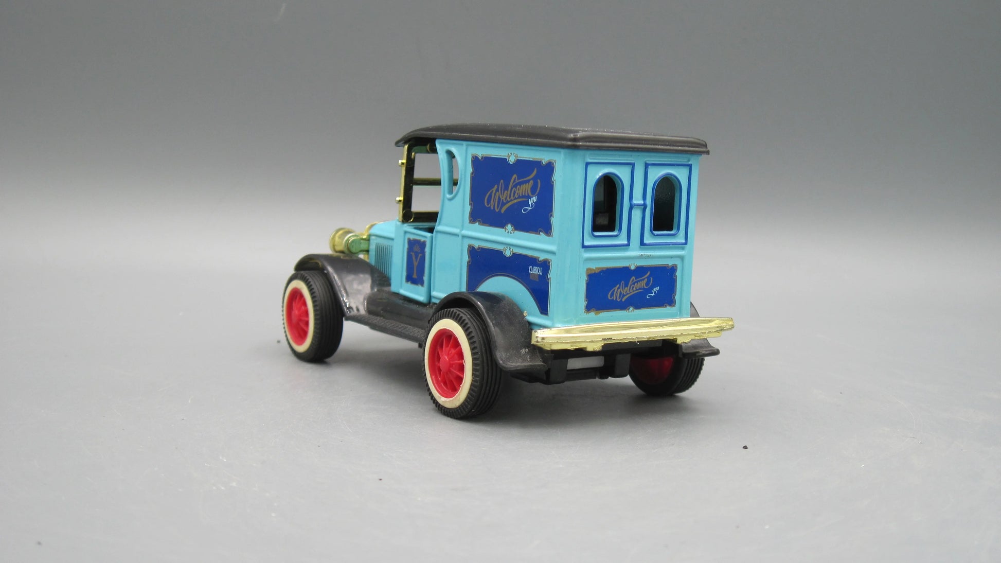 MY66 Vintage Car  Light Blue