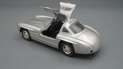 China   Mercedes-Benz 300 SL  Silver 