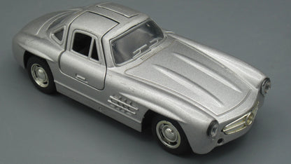 China   Mercedes-Benz 300 SL  Silver 