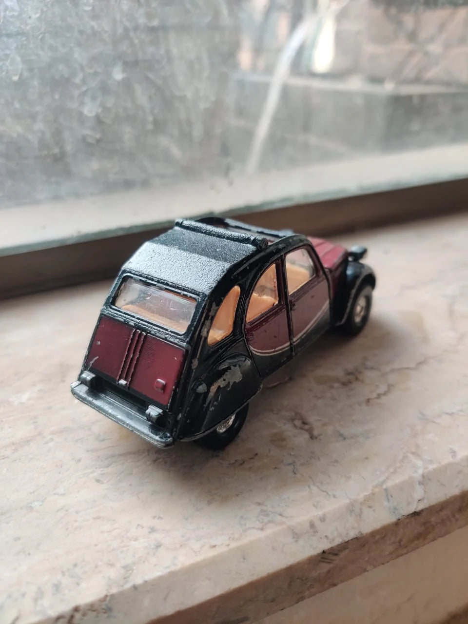Corgi  Vintage Citroen 2CV Charleston 1981 Black